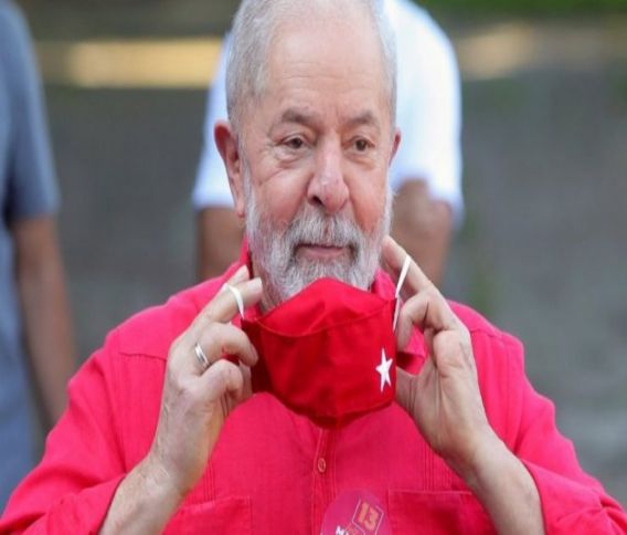 Ministro do TSE ordena que seja excluído das redes vídeo em que Lula chama Bolsonaro de genocida